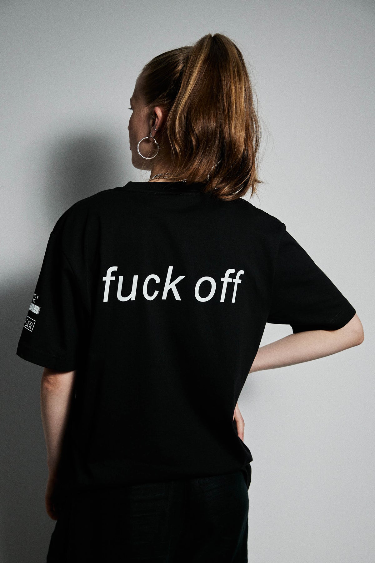 NOT BAD FOR A WOMAN T-SHIRT BLACK
