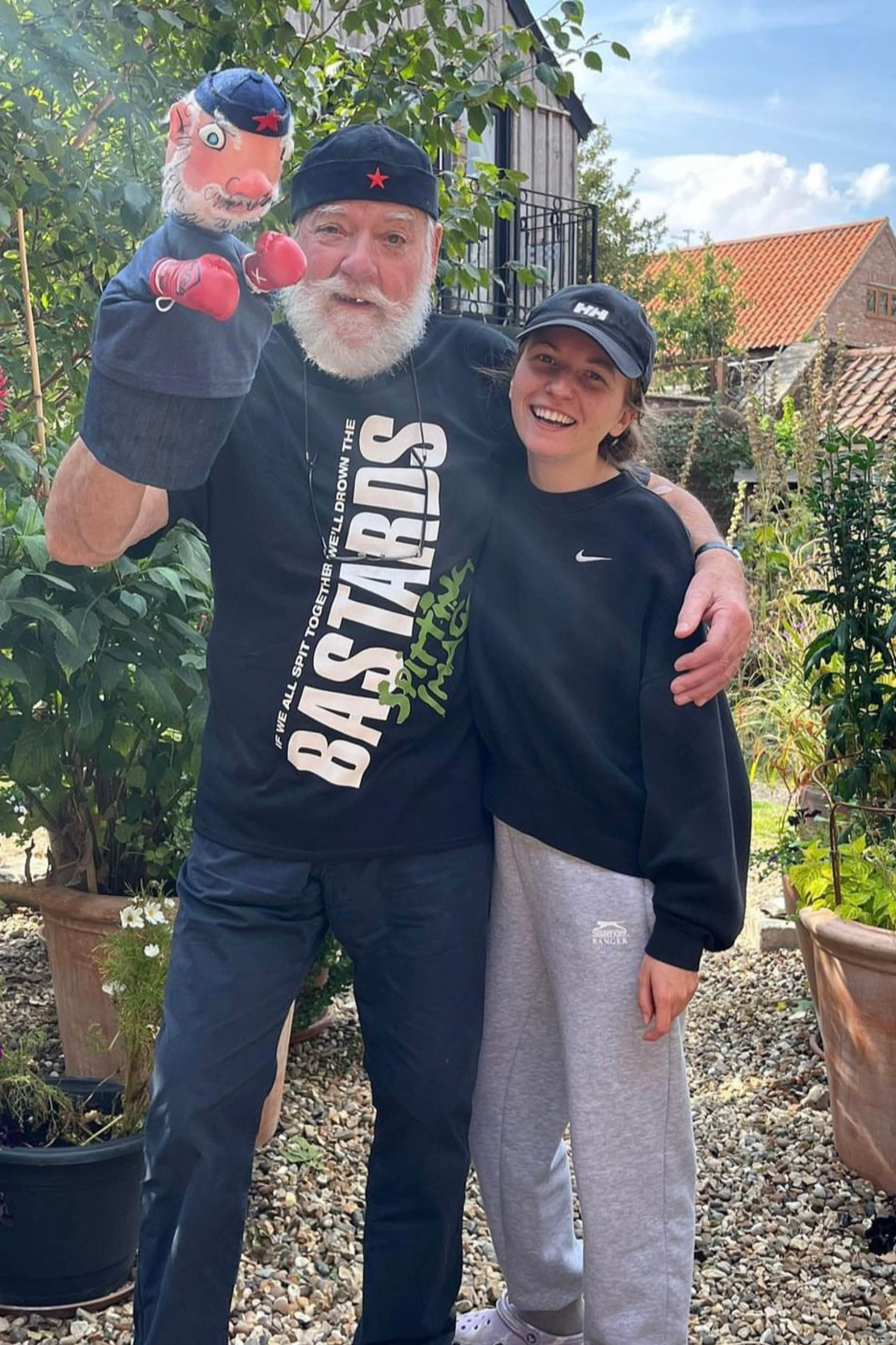 BASTARDS T-SHIRT BLACK